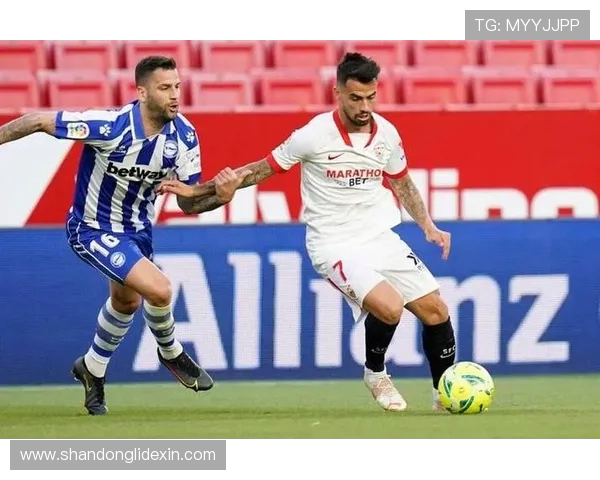 西甲焦点战维森特首开纪录加西亚扳平 阿拉维斯与奥萨苏纳战成1-1